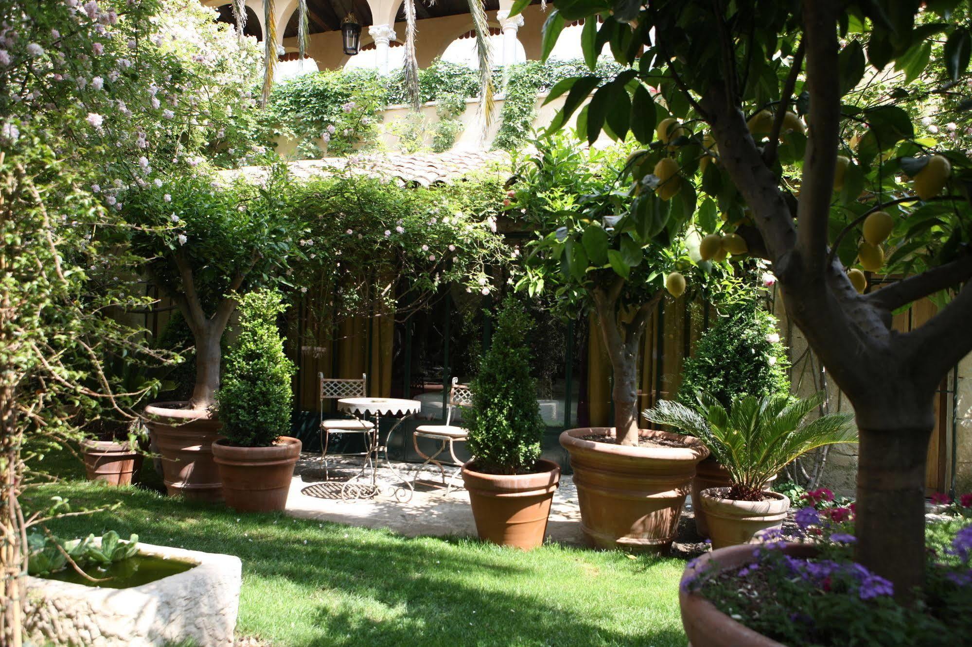 Jardins Secrets Hotel Nîmes Exterior foto